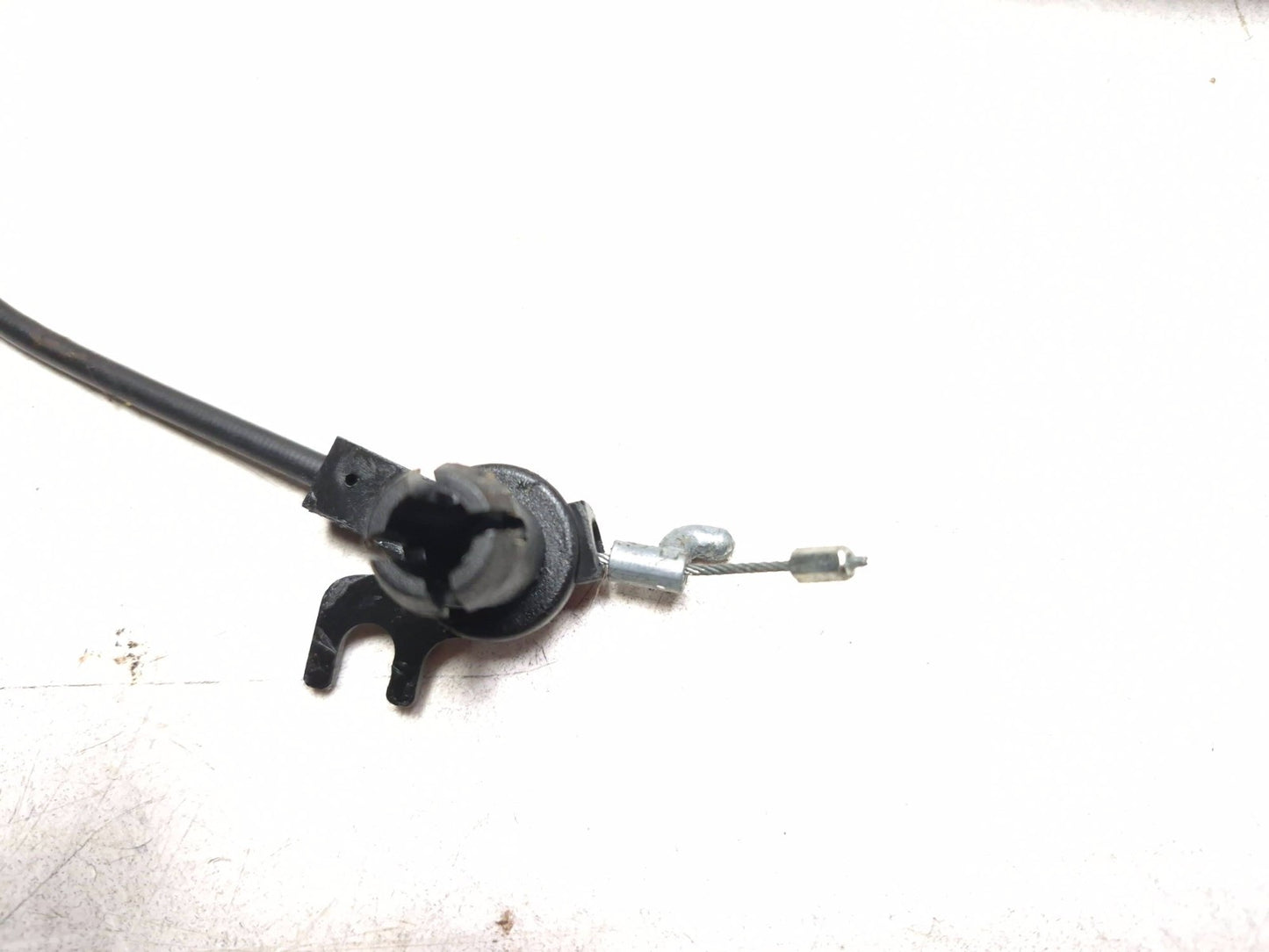 2008 Lincoln Navigator Rear 2nd Row Seat Hinge Cover Trim Driver Side Lh OEM