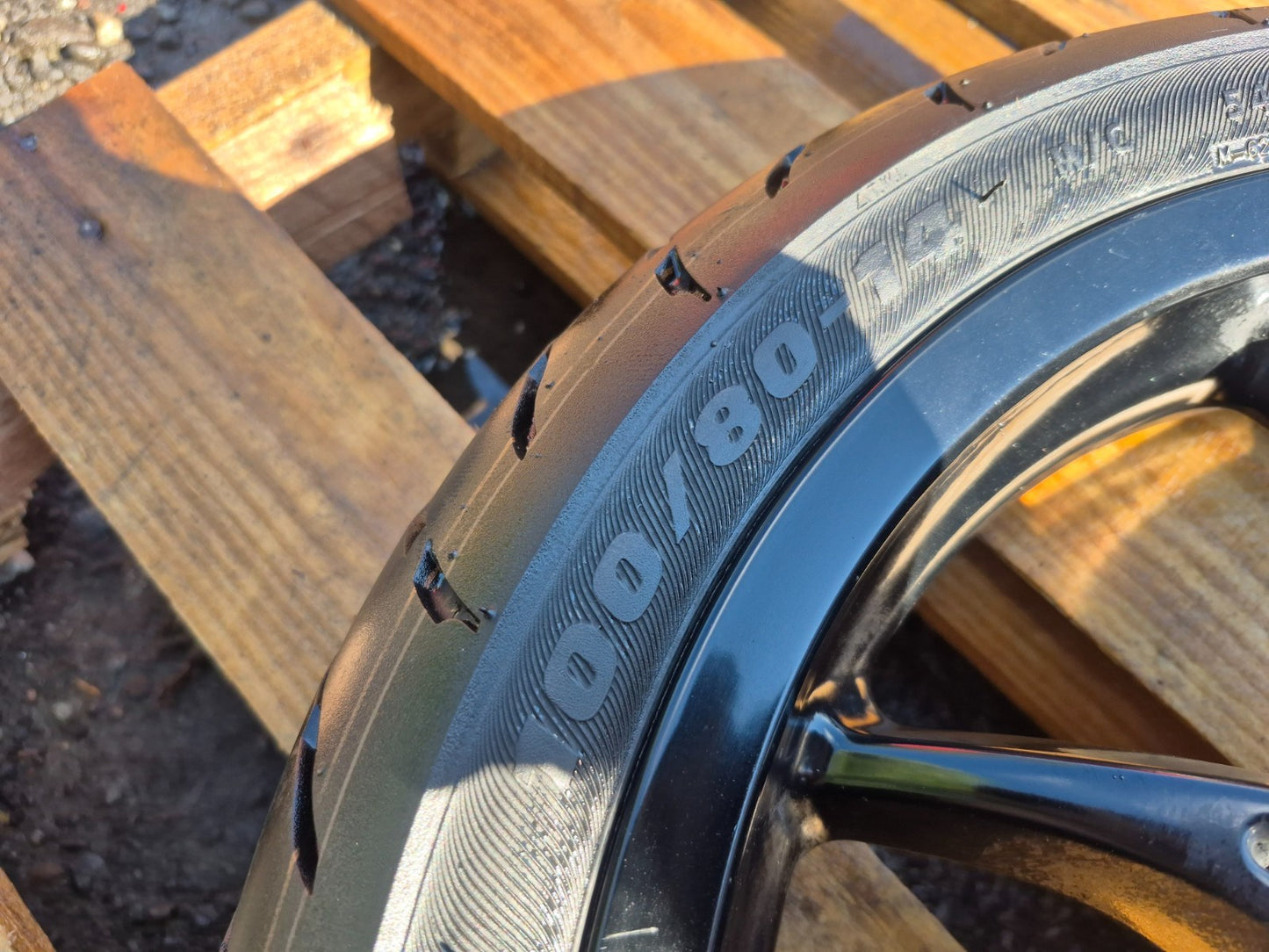 2022 Piaggio Liberty 150 Wheel Rim W/tire Front & Rear Pair OEM