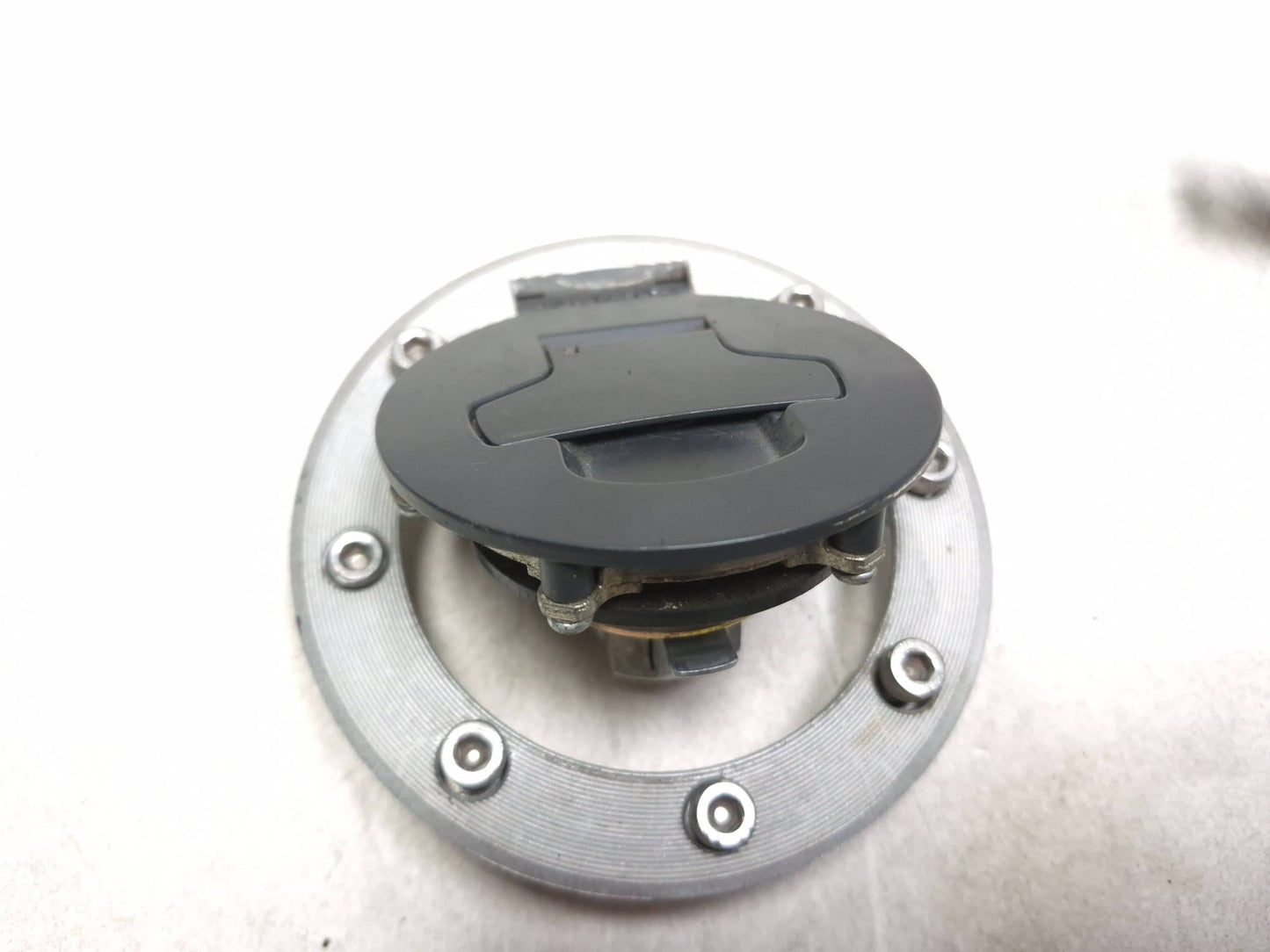 2001 Suzuki Gsx 750f Katana Ignition Lock Set & Fuel Cap OEM