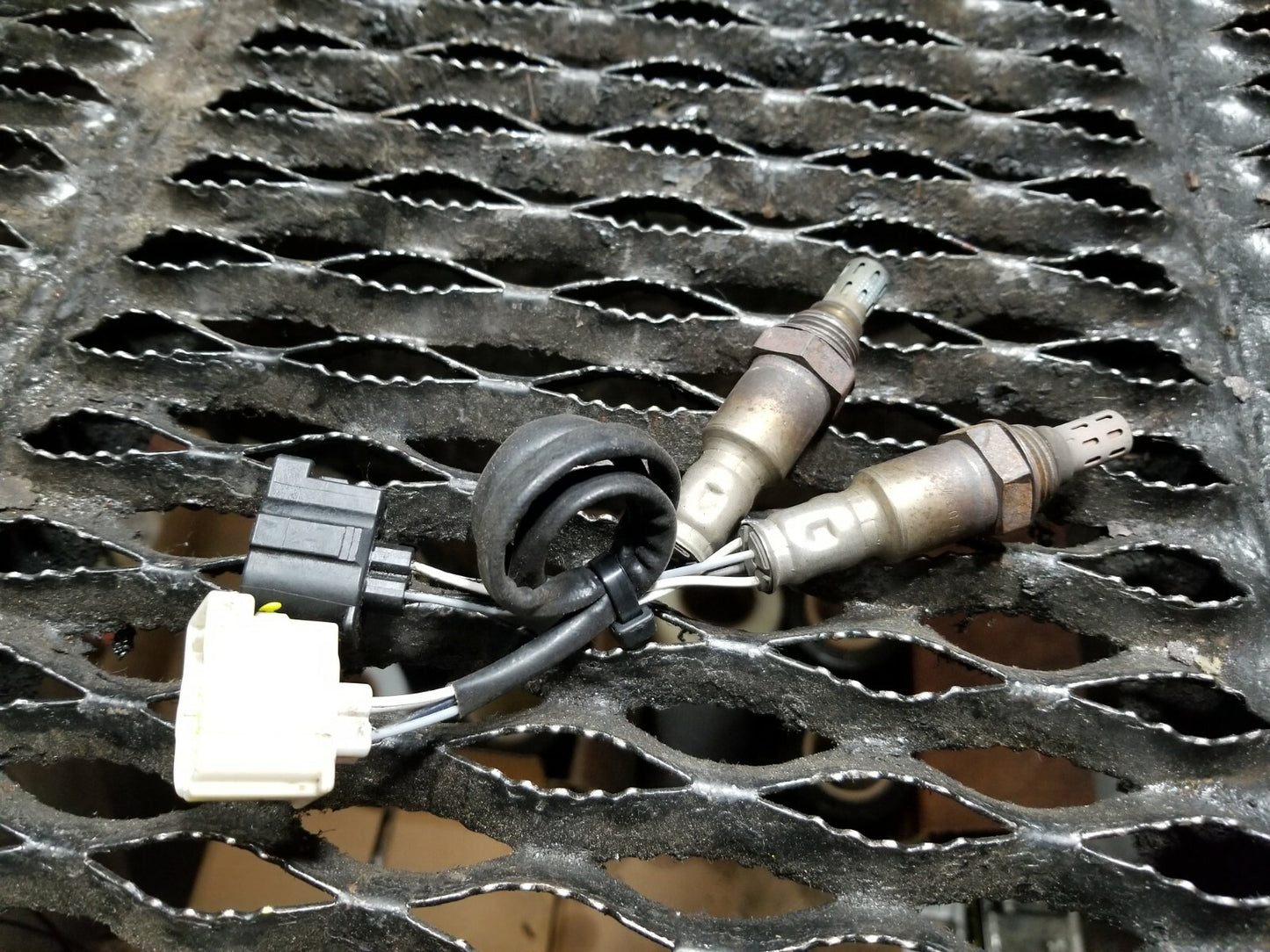 2011 Chrysler 200 S Oxygen Sensor 2pcs 3.6l OEM