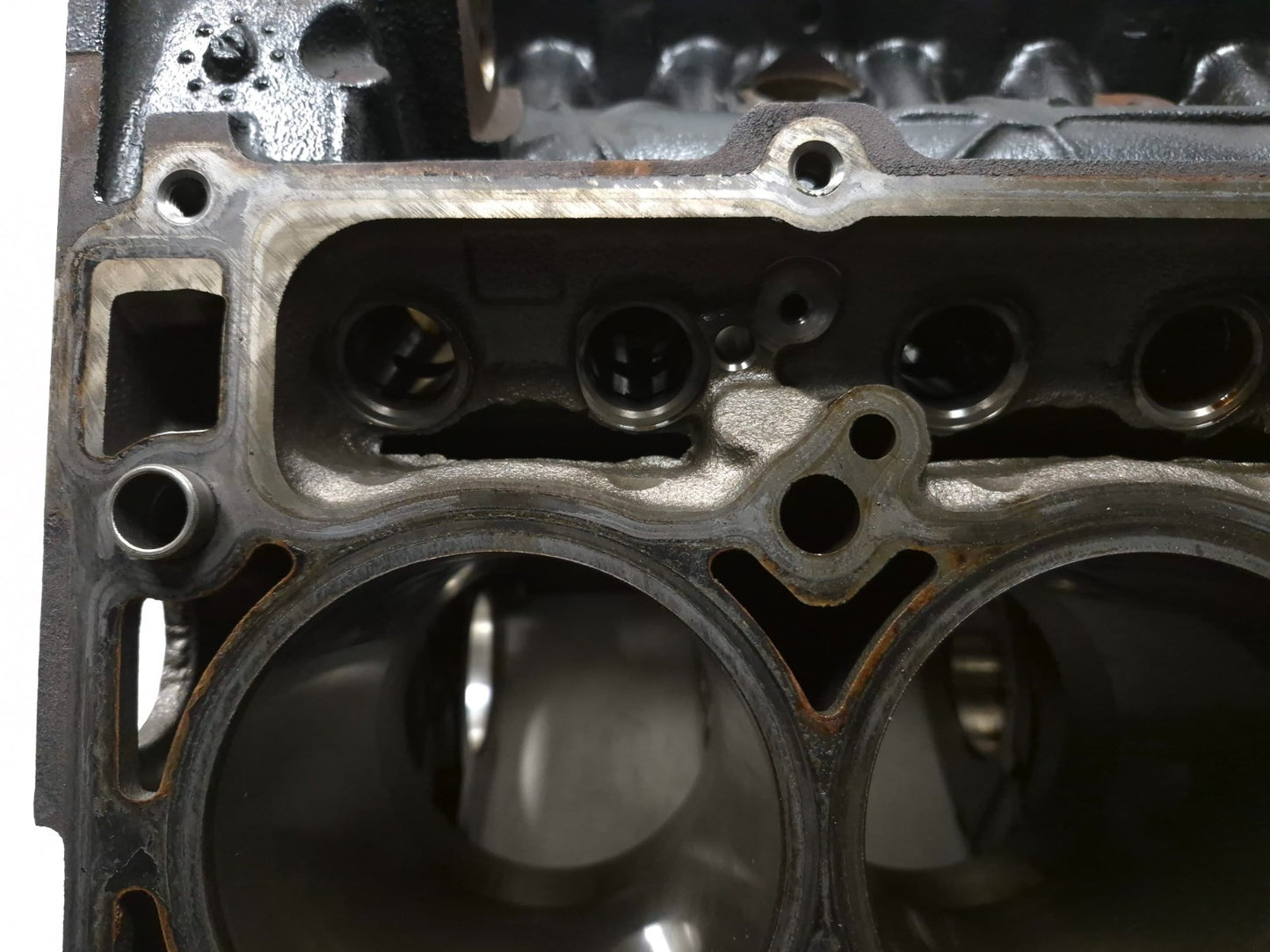 2020 Dodge Challenger Engine Block 5.7l V8 OEM