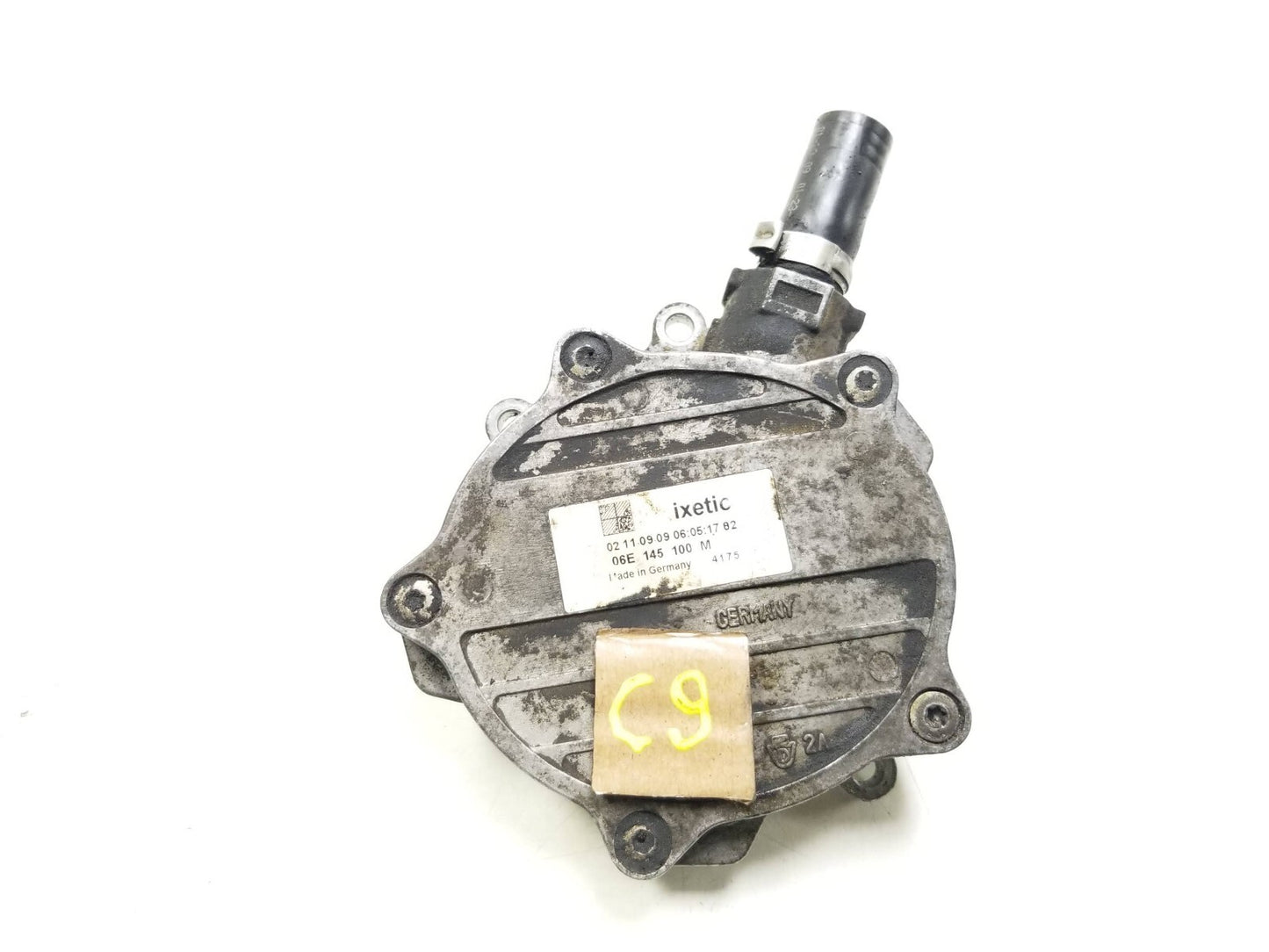 2009 - 2012 Audi Q5 Vacuum Pump 3.2l OEM