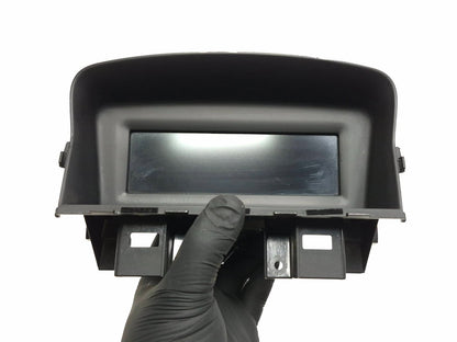 2011-2016 Chevrolet Cruze Dash Info Display Screen 22858074 OEM