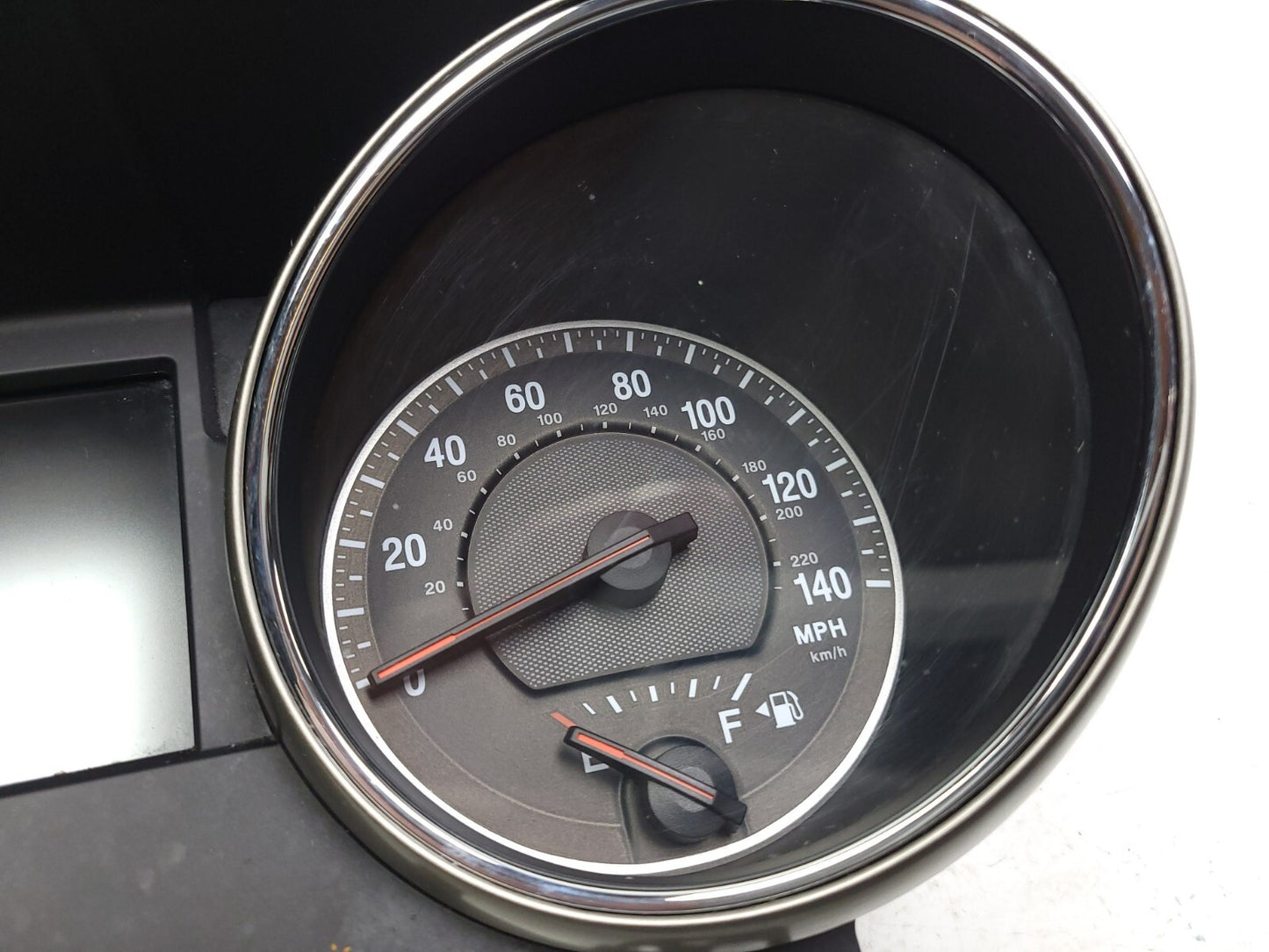 2012 Jeep Grand Cherokee Speedometer Instrument Gauge Cluster OEM