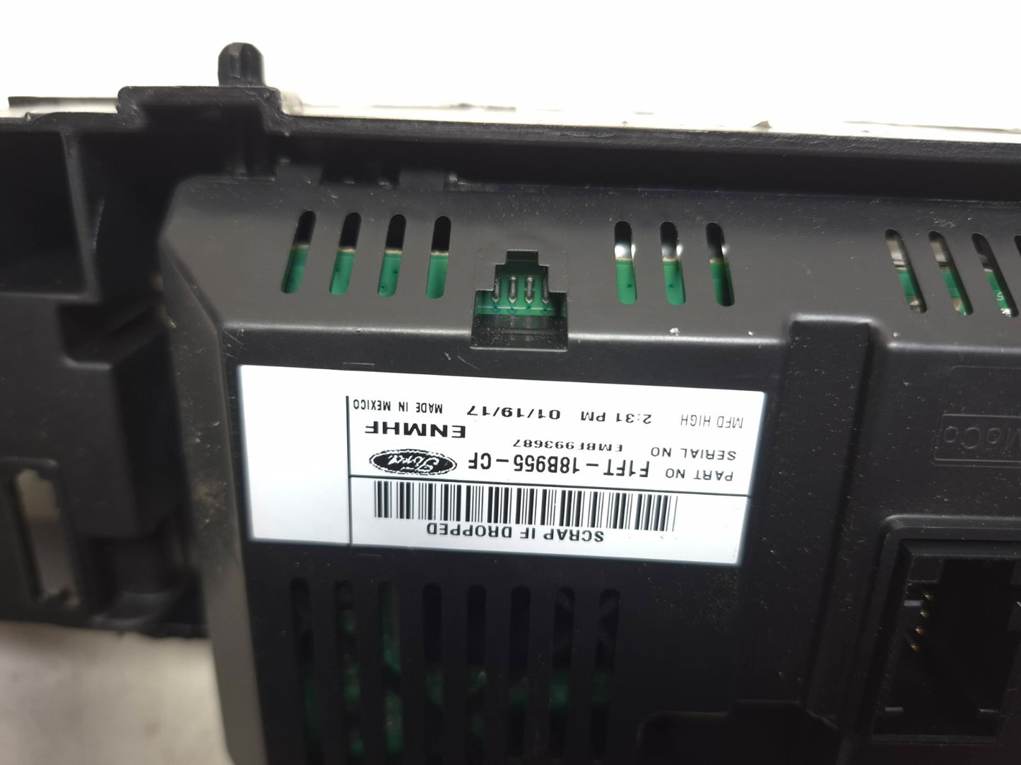 2017 Ford Focus Front Information Display Screen Monitor OEM