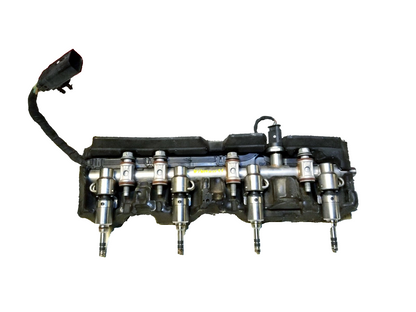 2016 Chevrolet Impala Fuel Rail W/ Injector 4pcs OEM