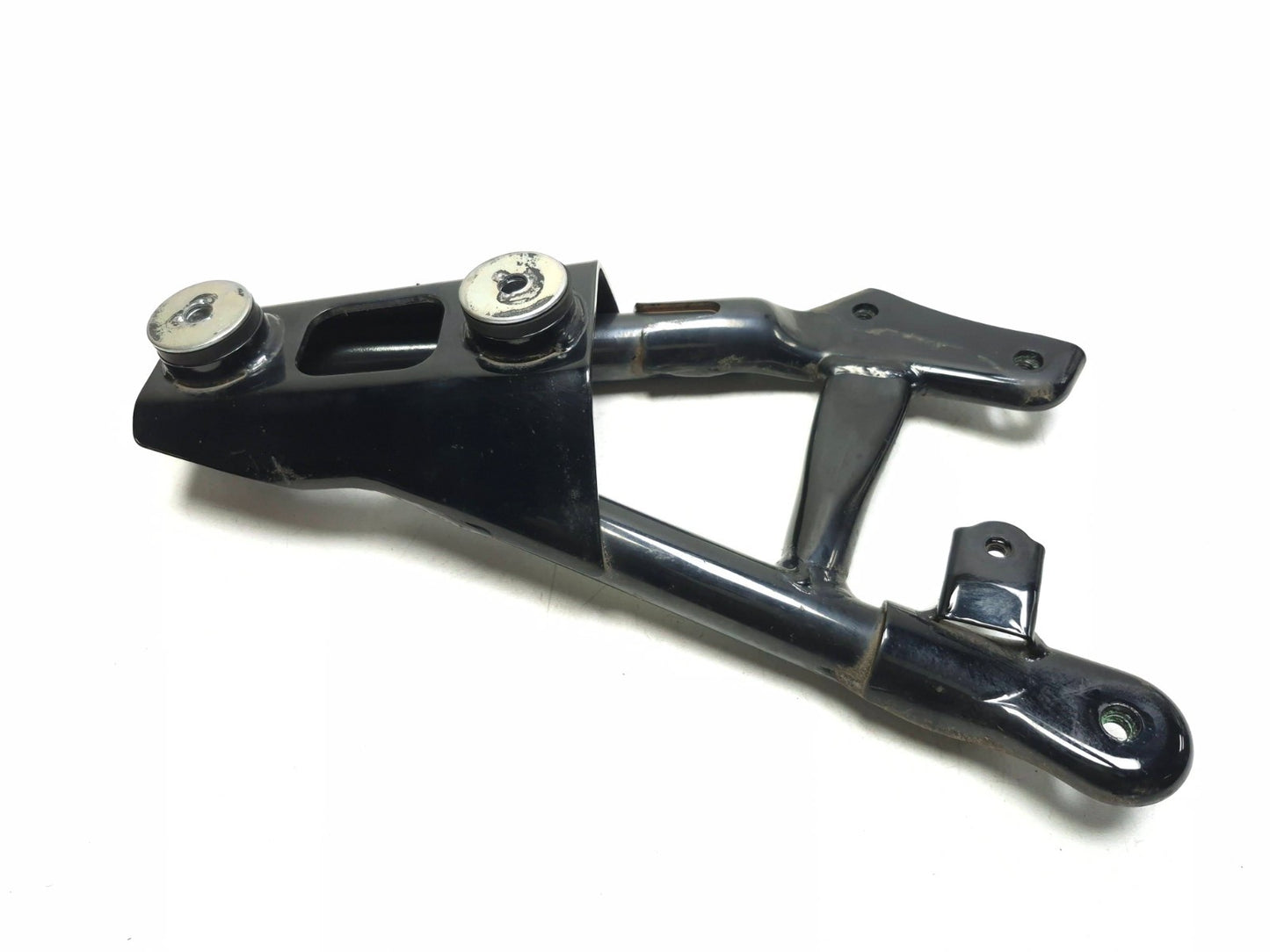 2013 Suzuki Vl800 Boulevard C50 Swingarm Bracket & Muffler Bracket Pair OEM