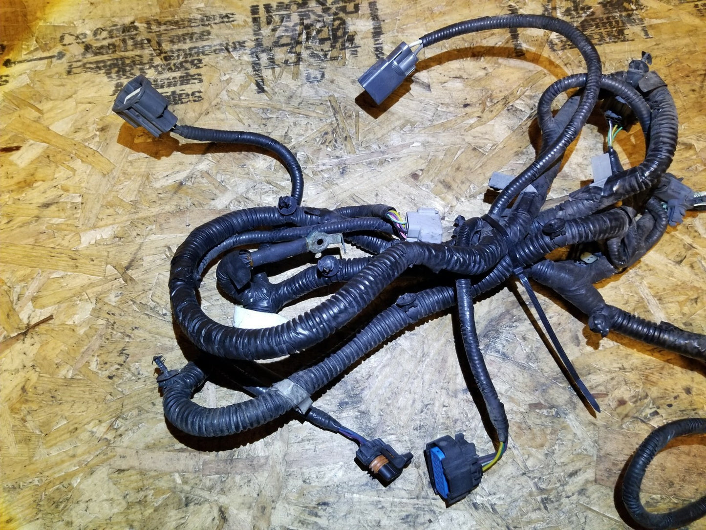 2007 Cadillac SRX Radiator Cooling Fan Wire Harness OEM