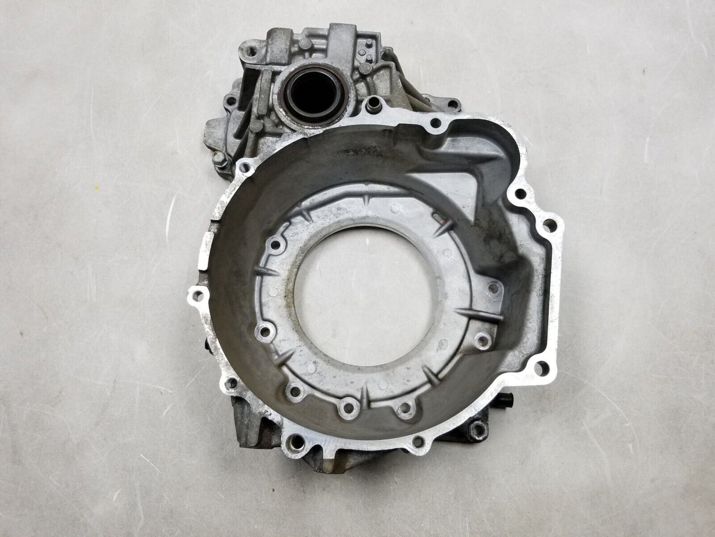 2007 - 2010 Hyundai Elantra Automatic Transmission Bell Housing 2.0l OEM