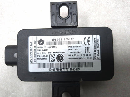 2018 Chrysler 300 Tpms Tire Pressure Monitor Sensor Module  OEM
