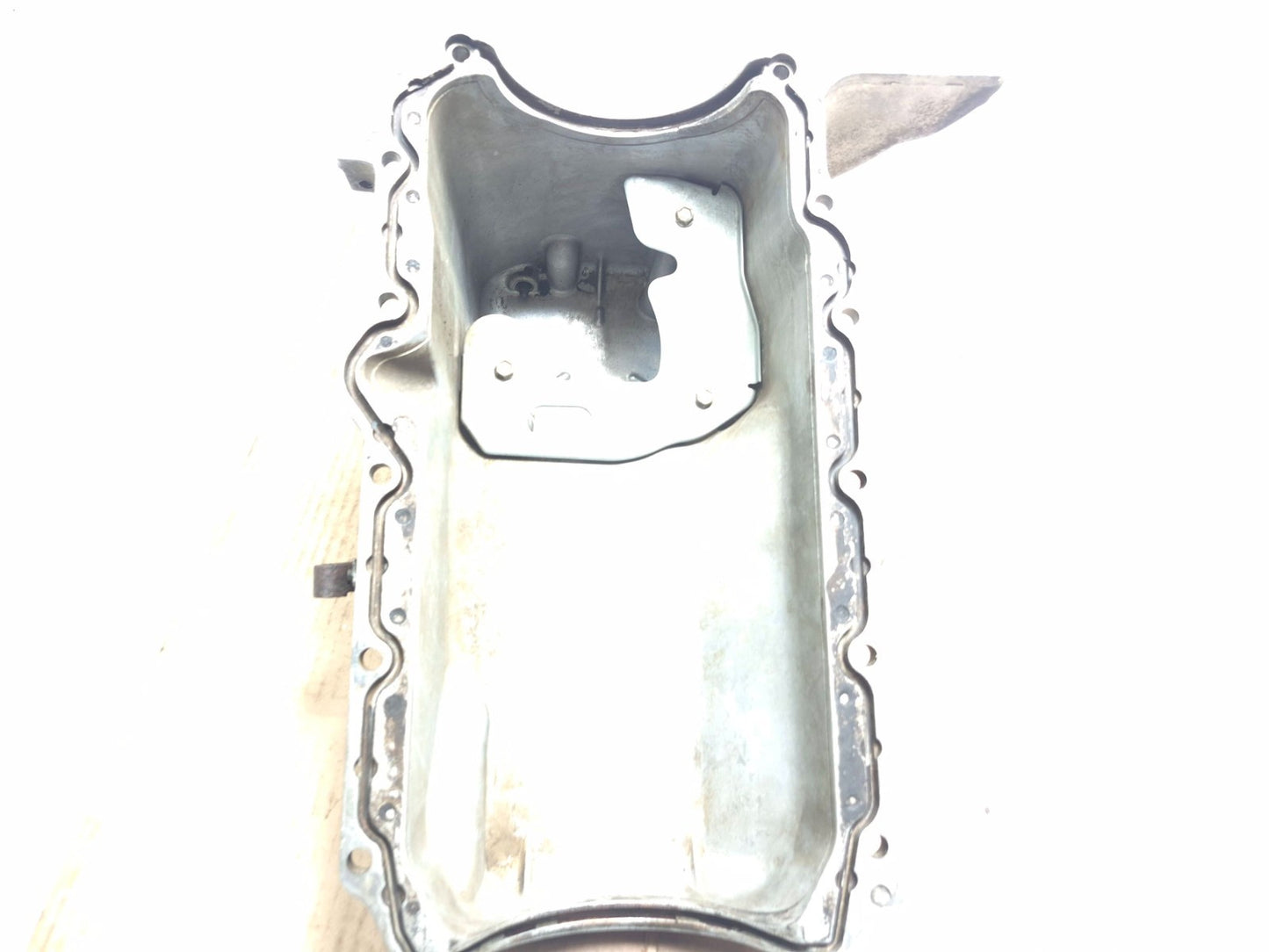 Yale Forklift V6 4.3l Engine Oil Pan OEM