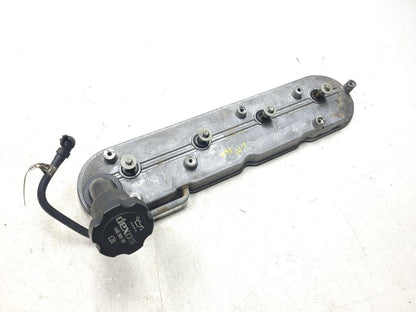 10-14 Chevrolet Suburban Engine Valve Cover 5.3l OEM