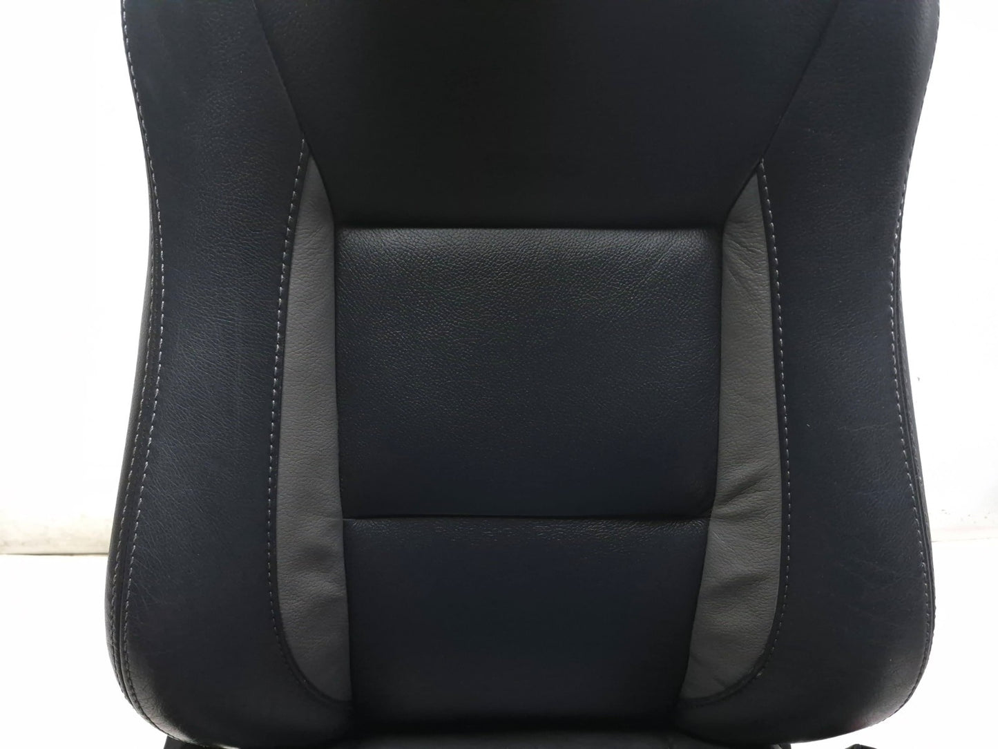 2007 Saab 9-5 Aero Front Passenger Armchair Bucket Seat OEM