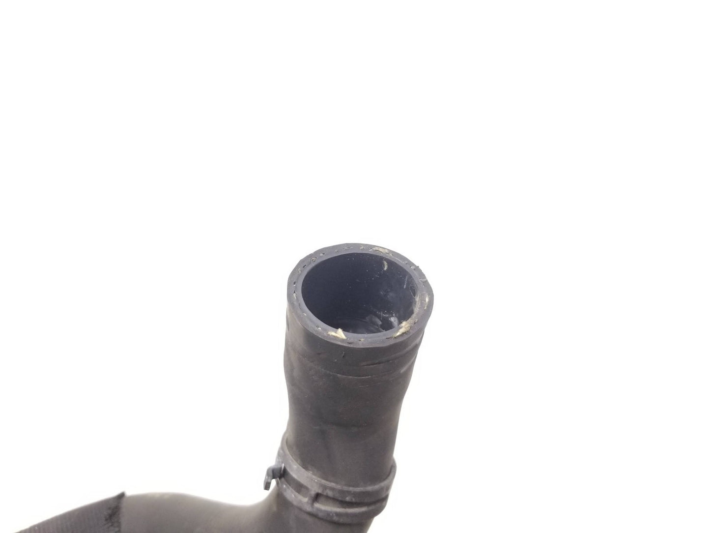 17 Jaguar Xe 2.0 Engine Radiator Coolant Hose Tube Hx73-8286-ba OEM