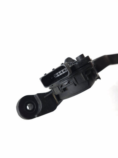 2014 Hyundai Accent Gas Pedal Accelerator Sensor OEM