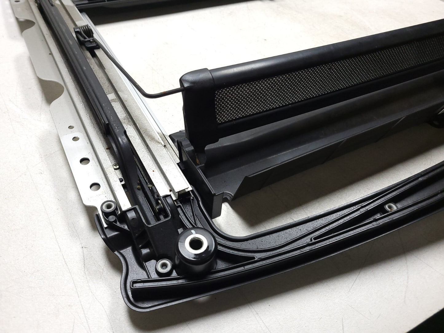 2011 - 2016 Scion Tc Sunroof Track Sliding Glass Frame Rail OEM