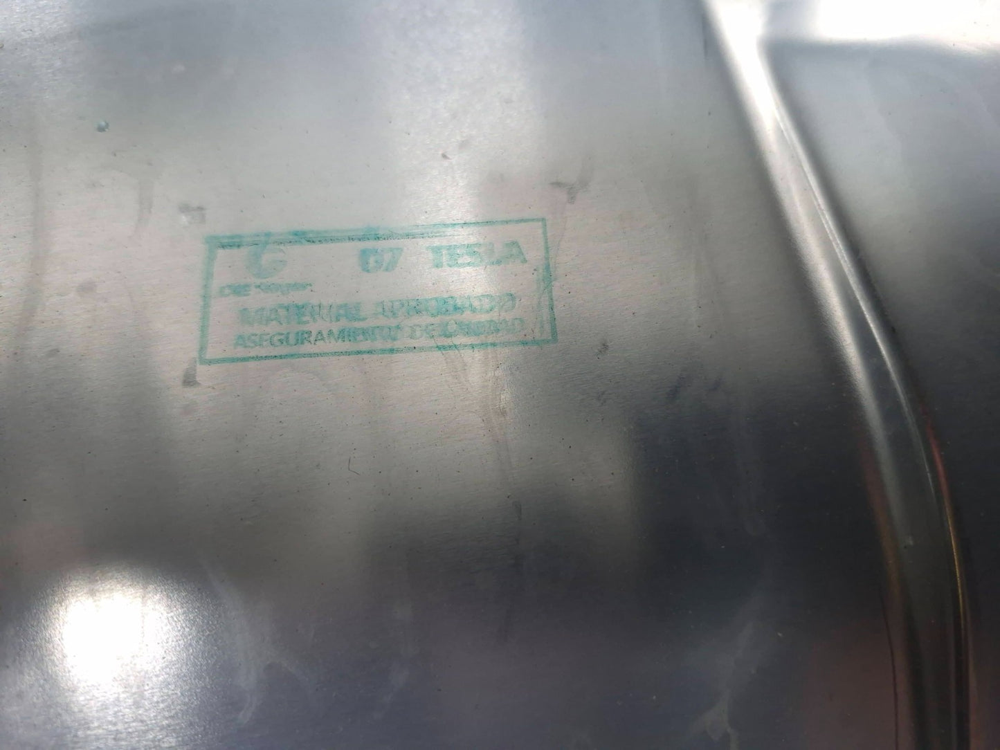 2021 Tesla Model 3 Battery Pack Pentahouse Cover OEM
