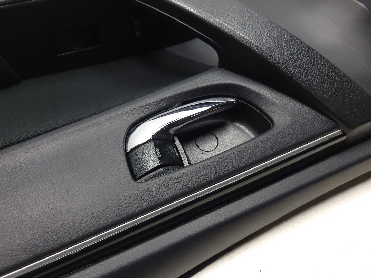 2018 Toyota Corolla Door Panel Trim Front Passenger Side Right OEM