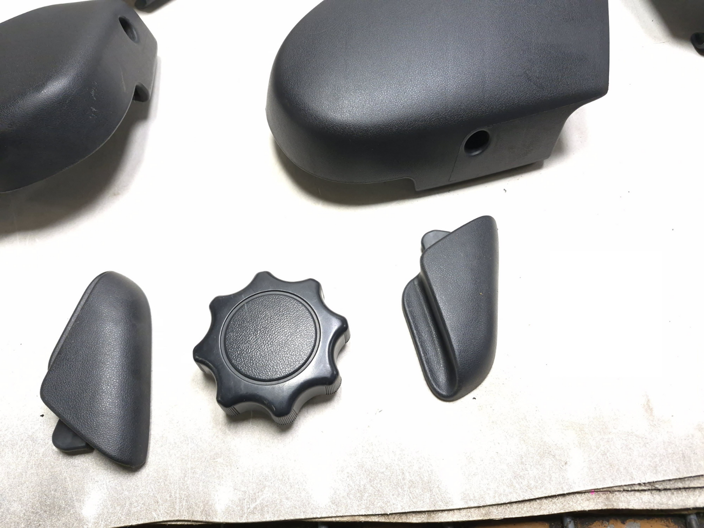 2004 Toyota Corolla Front Seat Trim Cover Left & Right 7 Pcs OEM
