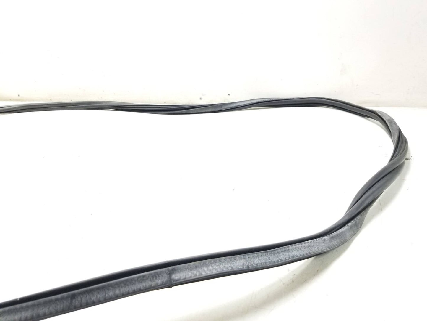 2009 - 2017 Audi Q5 Door Weatherstrip Front Passenger Side Right OEM