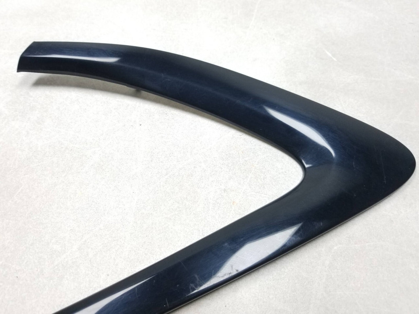 2015 Chrysler 200 Rear Quarter Glass Trim Molding Driver Side Left OEM