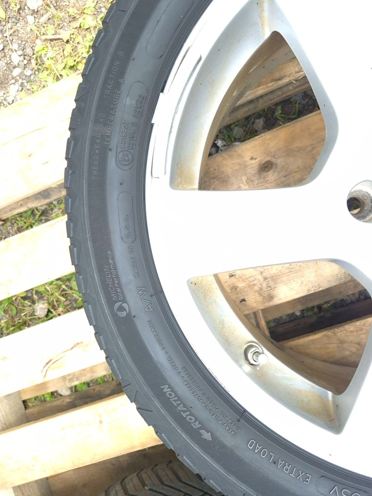 2013 Volvo S60 Wheel Rim W/tire Michelin 215/50/r17 17x7j 5.5/32 2 Pcs OEM