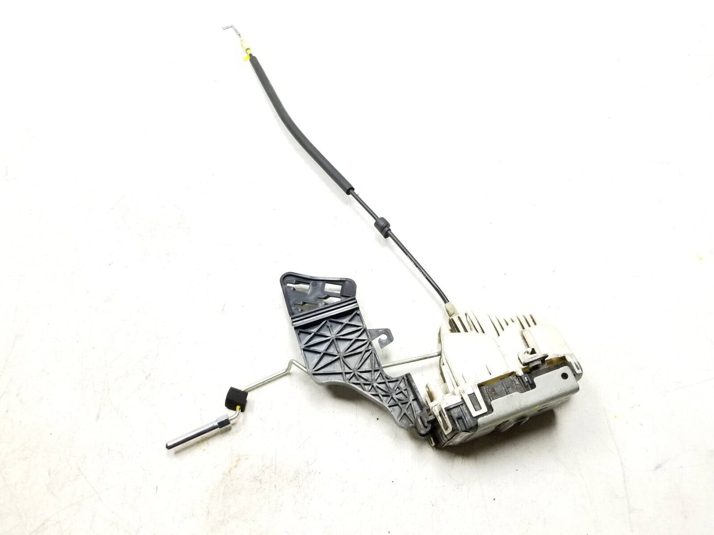 2011-2014 Chrysler 200 Sedan Door Lock Actuator Front Passenger Side Right OEM