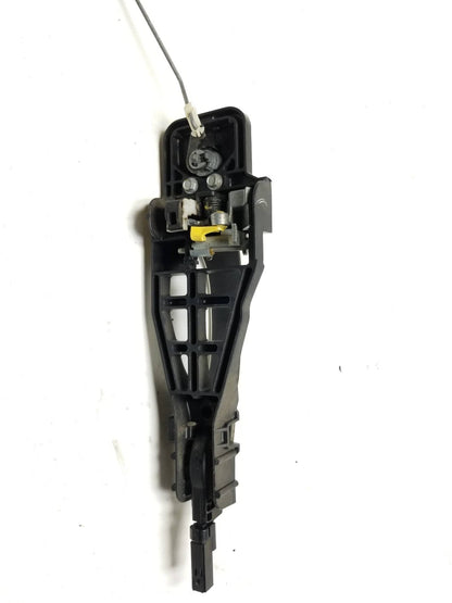 2011 - 2013 Jeep Grand Cherokee Exterior Door Handle Front Driver Side Left OEM