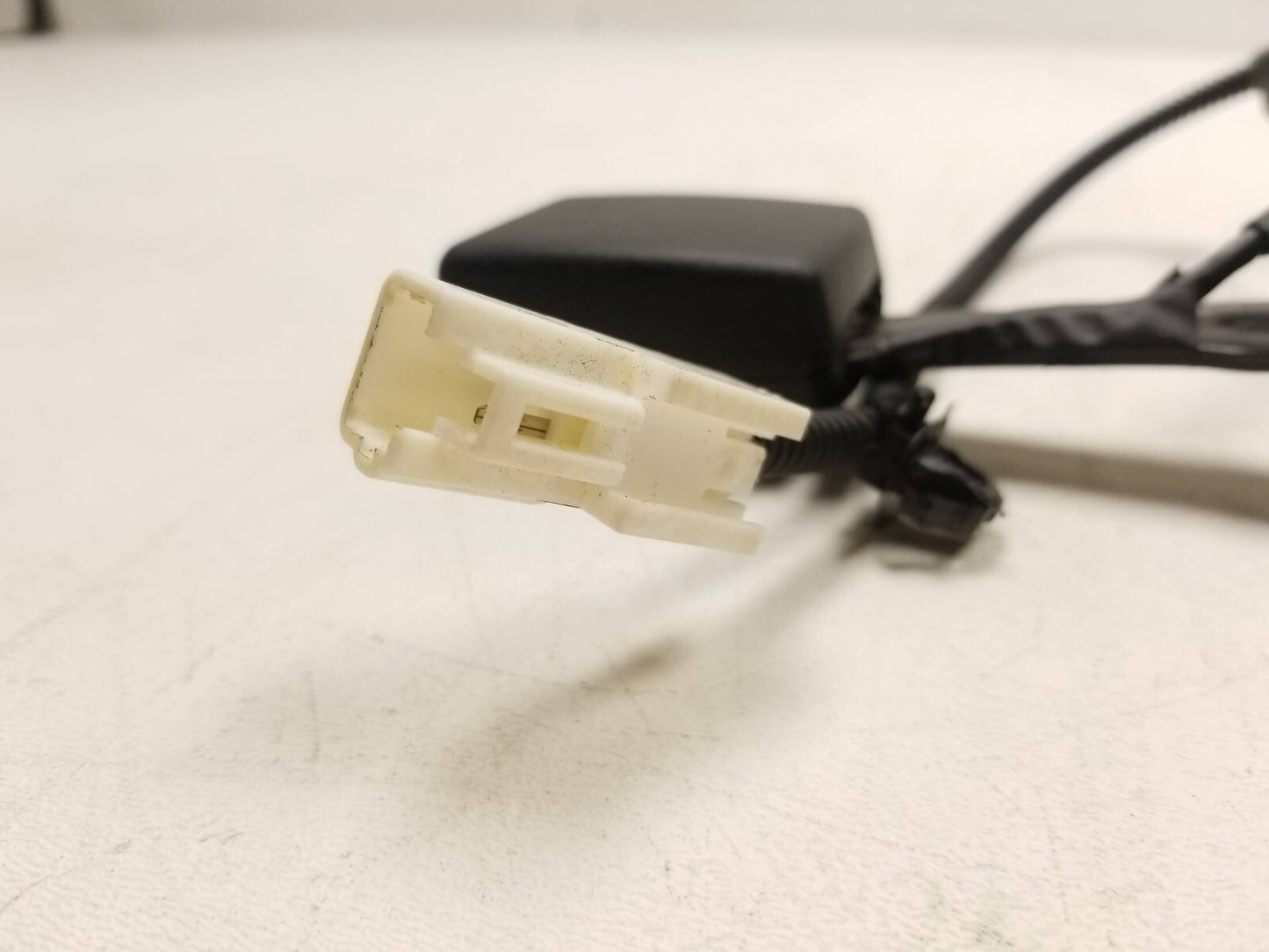 2020 Hyundai Venue Front Driver Seat Belt Buckle OEM