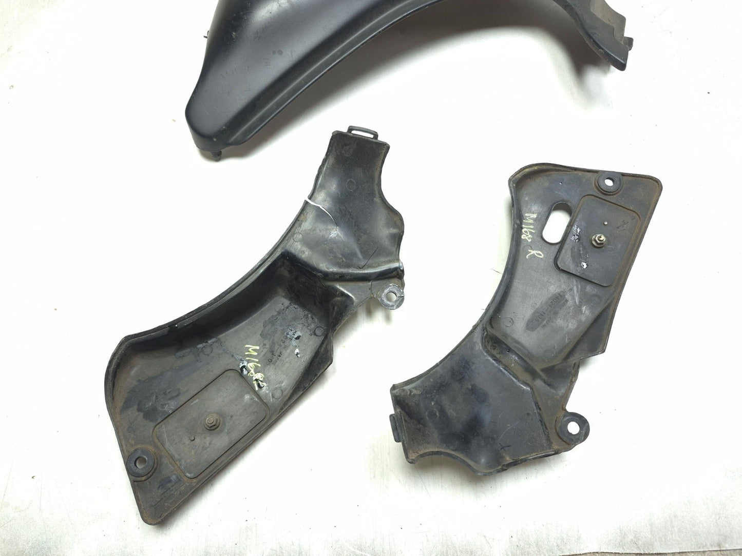 1991 Kawasaki Vulcan 500 En500 Side Frame Cover OEM