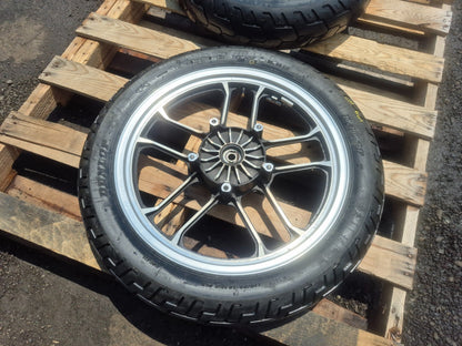 1985 Honda Shadow Vt500c Wheel Rim W/ Tire Front & Rear *straight* OEM