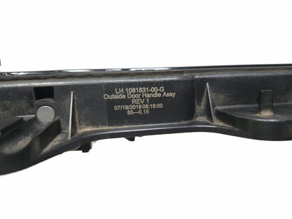 2018 Tesla Model 3 Front Door Exterior Handle Driver Side 1081831-00-g OEM