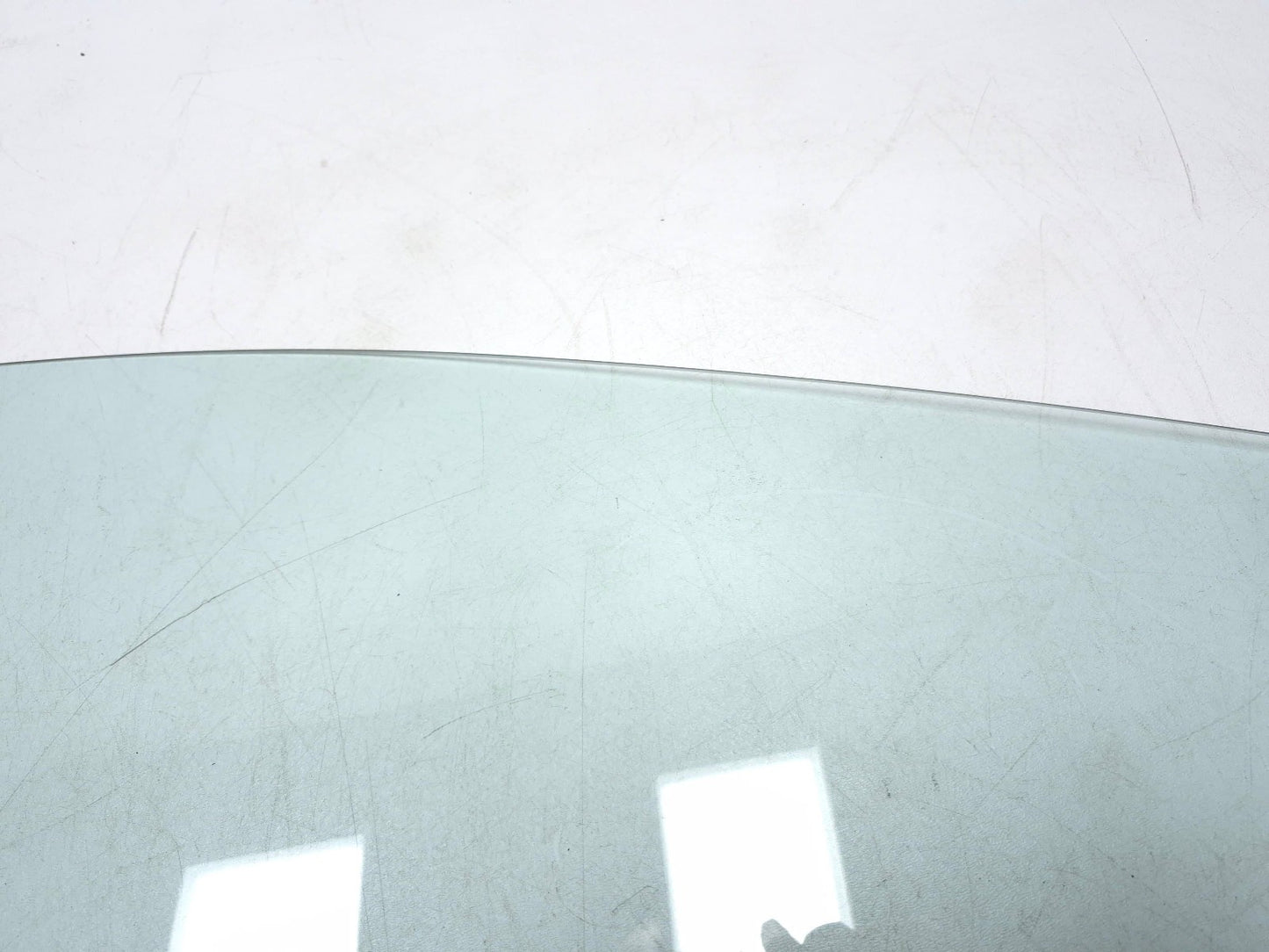 2014 Hyundai Accent Front Right Door Window Glass OEM