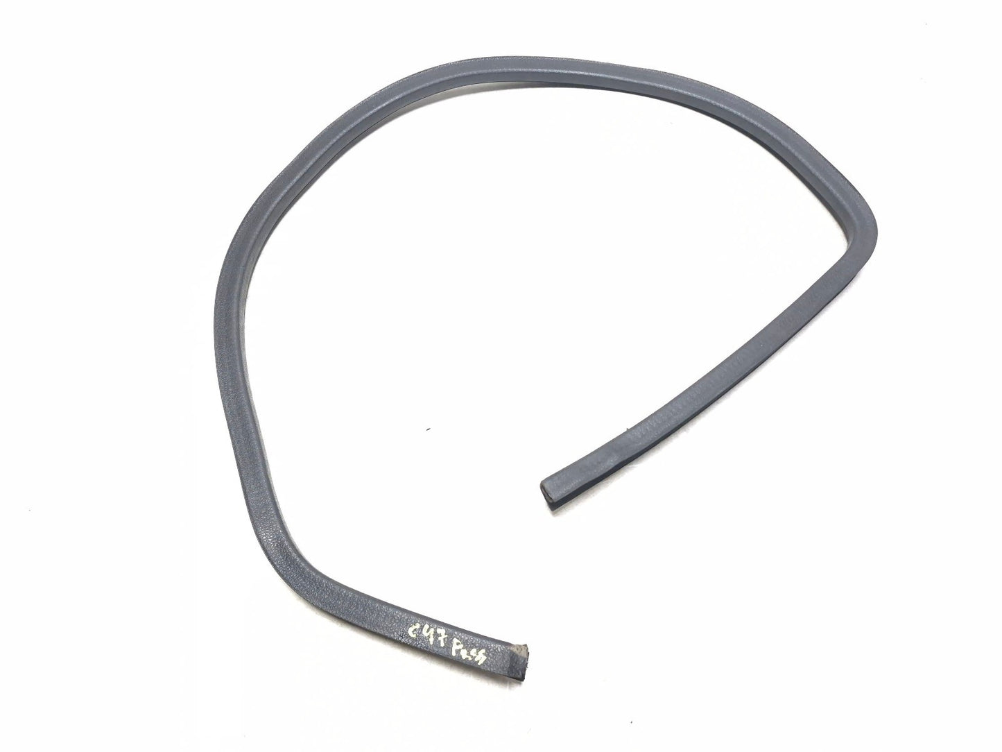 2013 Fiat 500 Turbo Front Right Door Weatherstrip Seal OEM