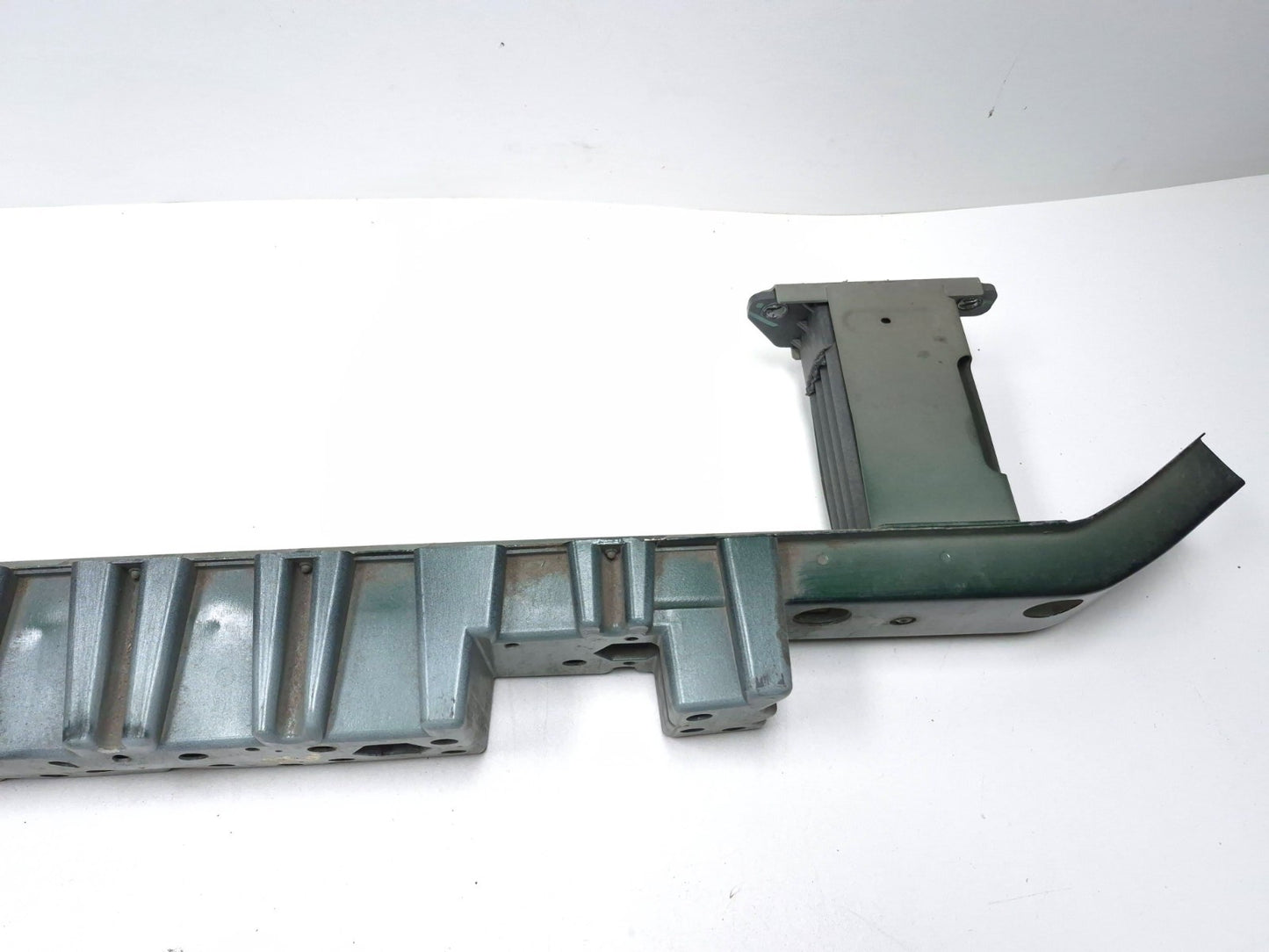 2014 Fiat 500l Rear Bumper Reinforcement Impact Bar Beam OEM