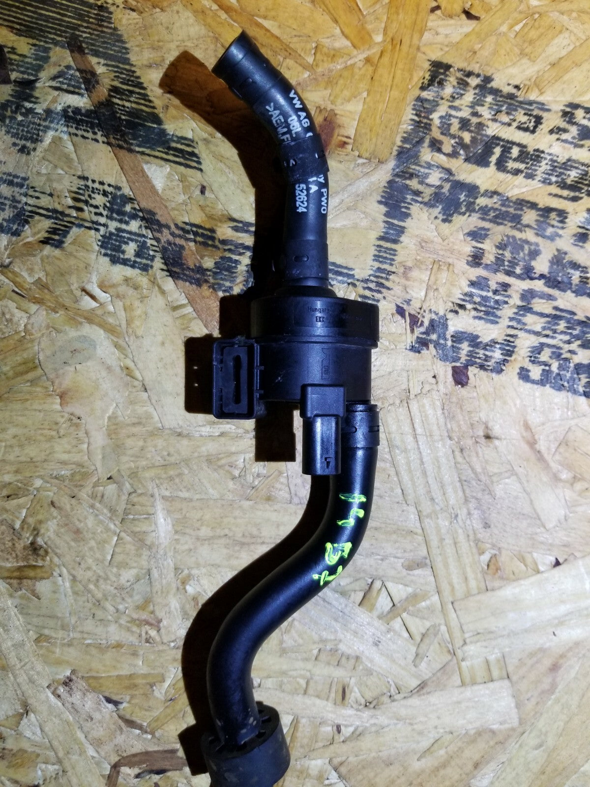 10 11 12 13 14 VW Passat 1.8t Vapor Canister Purge Solenoid OEM 41k
