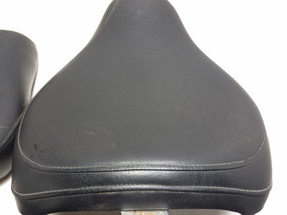 2004 Suzuki Intruder Vl800 Boulevard C50 Seat Front & Rear OEM