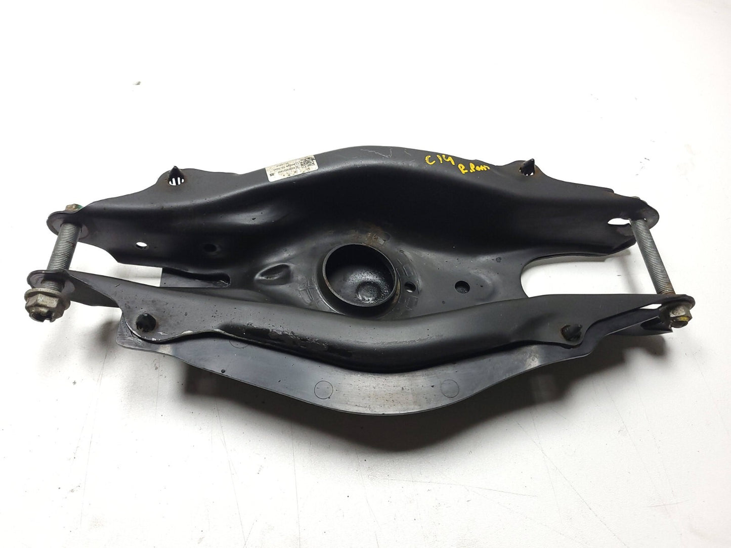 2015 - 2020 Mercedes C300 AWD Control Arm Rear Passenger Side Right Set OEM