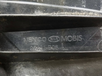 17 18 Kia Forte Tail Light Outer Rear Driver Side Left OEM