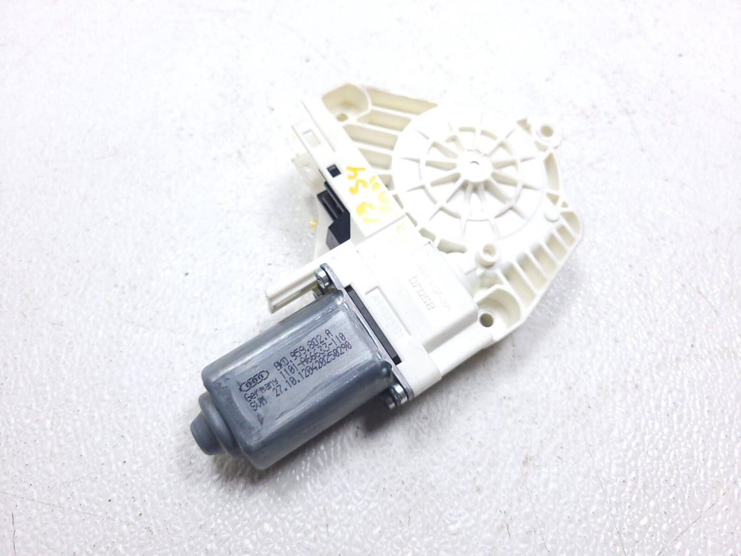 13 14 15 16 Audi A4 S4 Front Door Window Motor Right Pass Side OEM