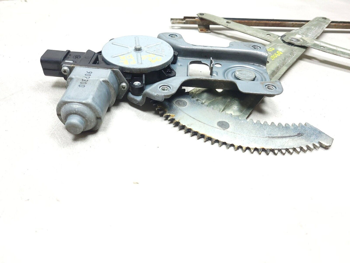 07-13 Mitsubishi Outlander Window Regulator & Motor Front Driver Side Left OEM