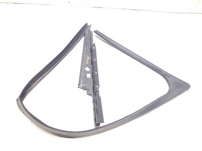 2017 Jaguar Xe Front Left Door Window Glass Run Channel Seal OEM