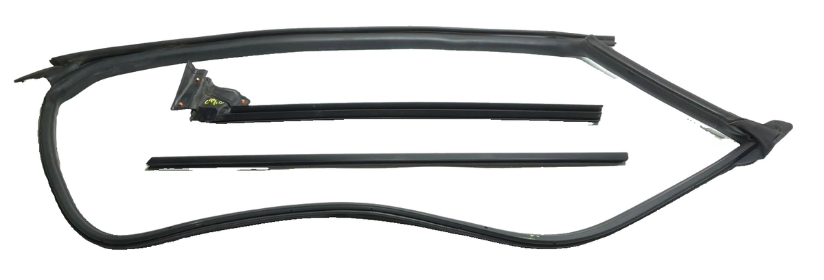 2021 Tesla Model 3 Front Door Window Belt Molding & Body Seal Driver Side Setoem