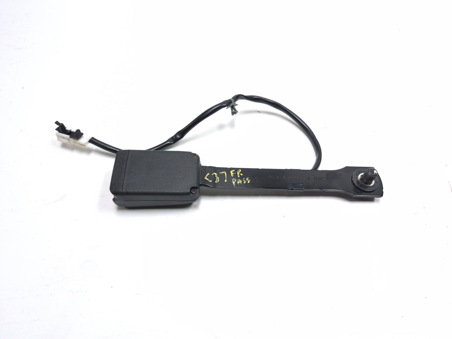 2011 Nissan Juke Front Seat Belt Buckle Passenger Side Right OEM