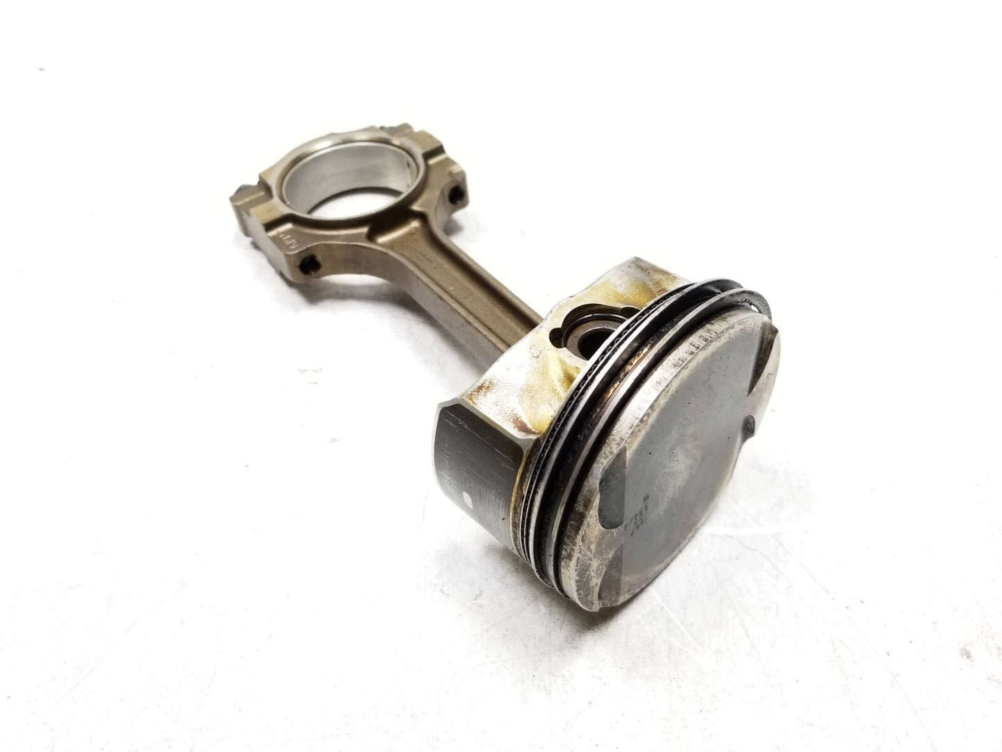 2011 Chevrolet Equinox Piston W/ Connecting Rod 4pcs 2.4l OEM