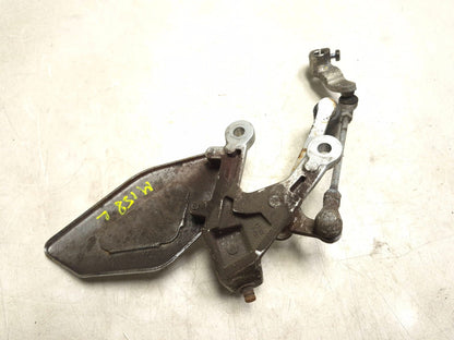 2024 Yamaha R3 Yzfr3 Front Left Foot Peg & Bracket W/ Gear Shift Lever OEM
