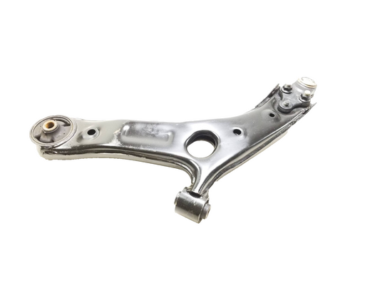 2011 - 2016 Kia Sportage AWD Front Passenger Right Lower Control Arm 2.4l OEM