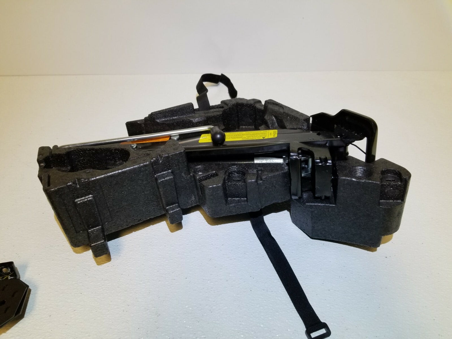2007-2015 Audi Q7 Tool Kit W/spare Tire Jack & Wheel Chock Stop Set OEM