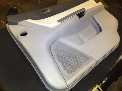 08 09 10 11 Volvo S40 Door Panel Front Passenger Right Panel Side OEM 30755293