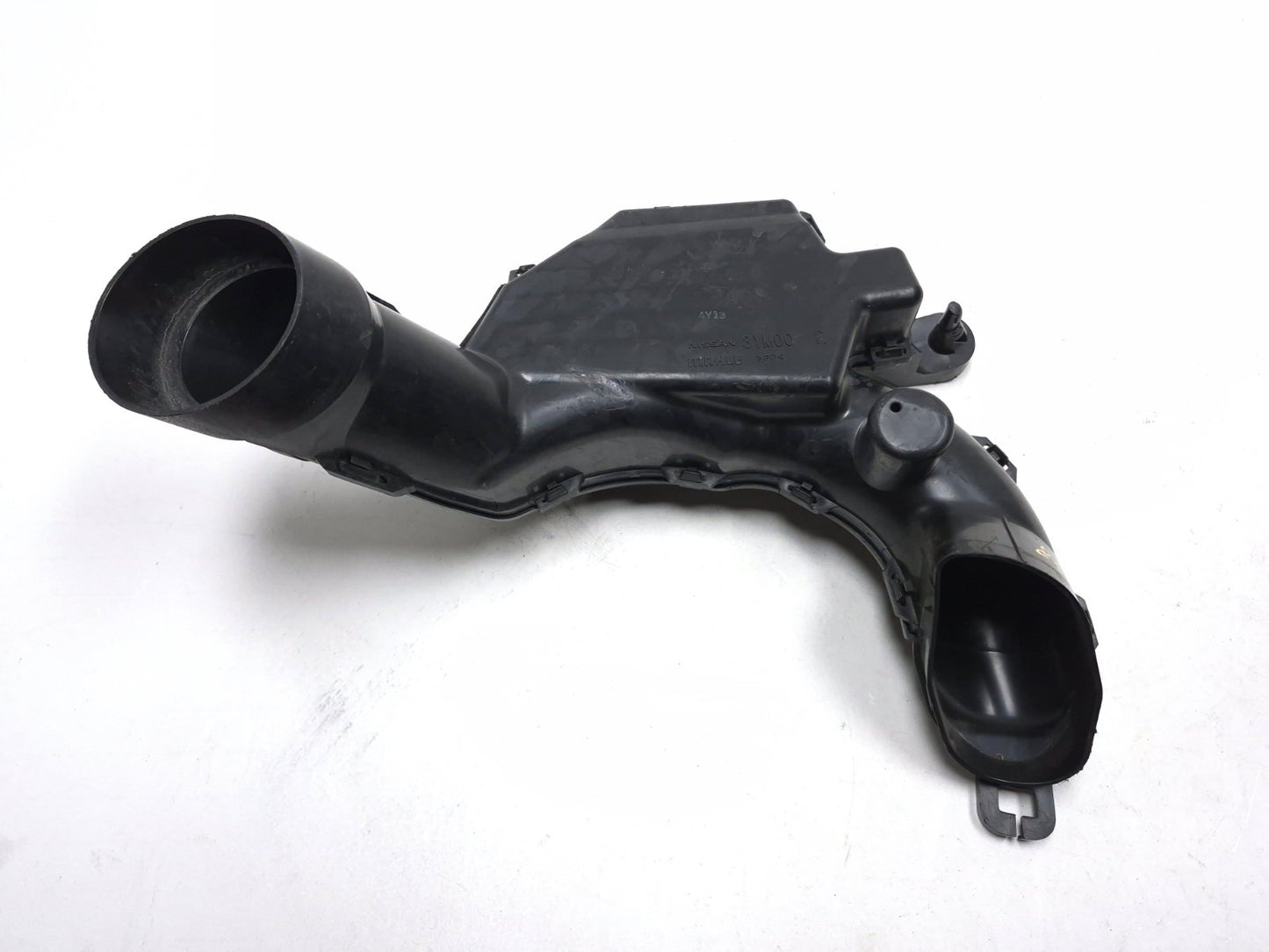 2015 Nissan Juke Air Intake Hose Pipe OEM